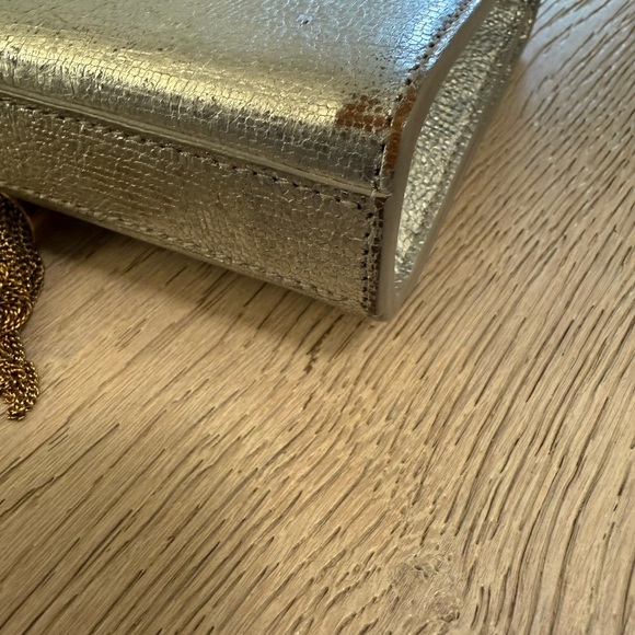 Saint Laurent Kate Tassel Small Bag in Metallic Leather - Picture 5 of 11